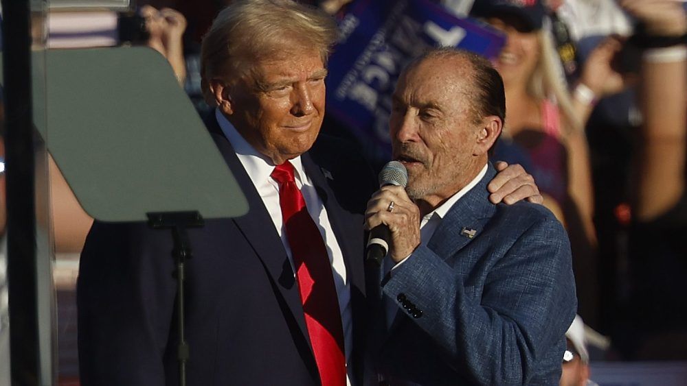 Trump Scraps 'Freedom 250' Concerts, Plans Lee Greenwood Rally