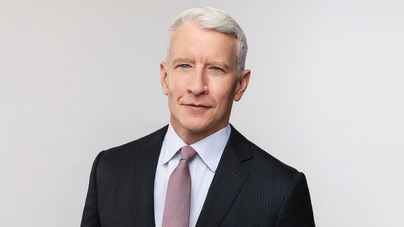 Anderson Cooper Bids Farewell to '60 Minutes'