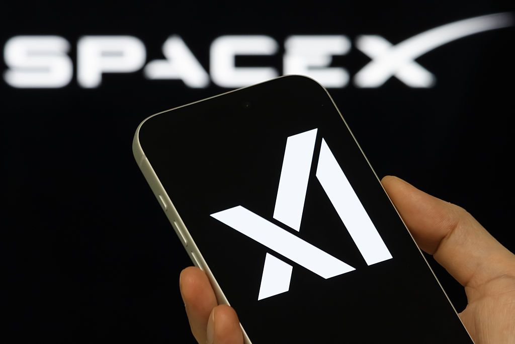 Elon Musk's SpaceXAI Faces Staff Exodus Post-Merger
