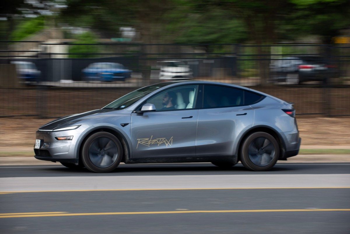 Tesla Discloses Robotaxi Crashes in Austin