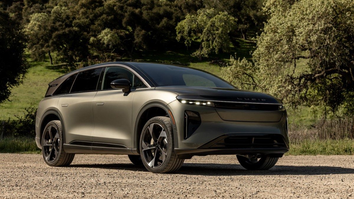 Lucid Motors Exec Emad Dlala Exits Amid CEO Shakeup