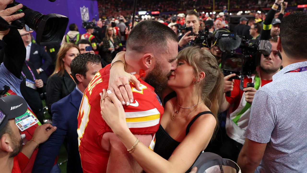 Taylor Swift and Travis Kelce: A Relationship Timeline