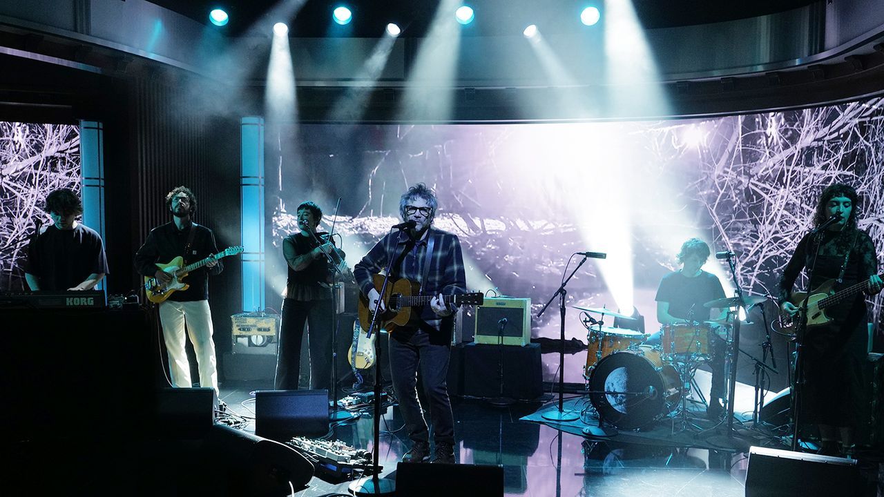 Jeff Tweedy Performs on Jimmy Kimmel Live
