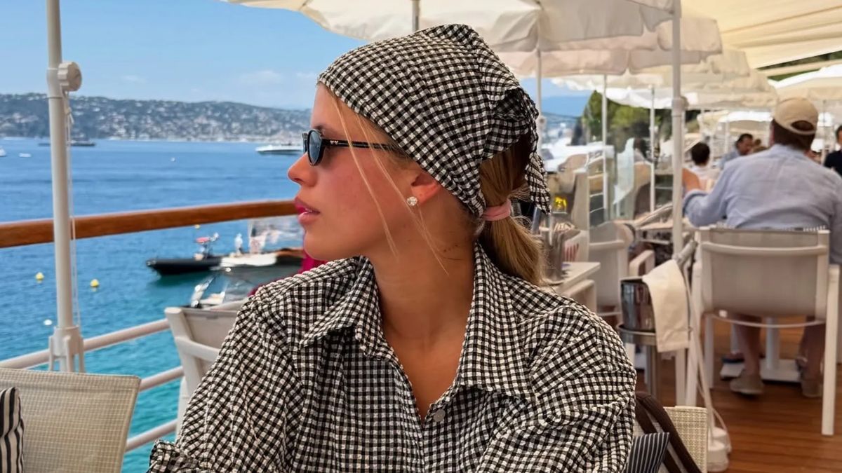 Stylish Sun-Protective Clothing is Here
