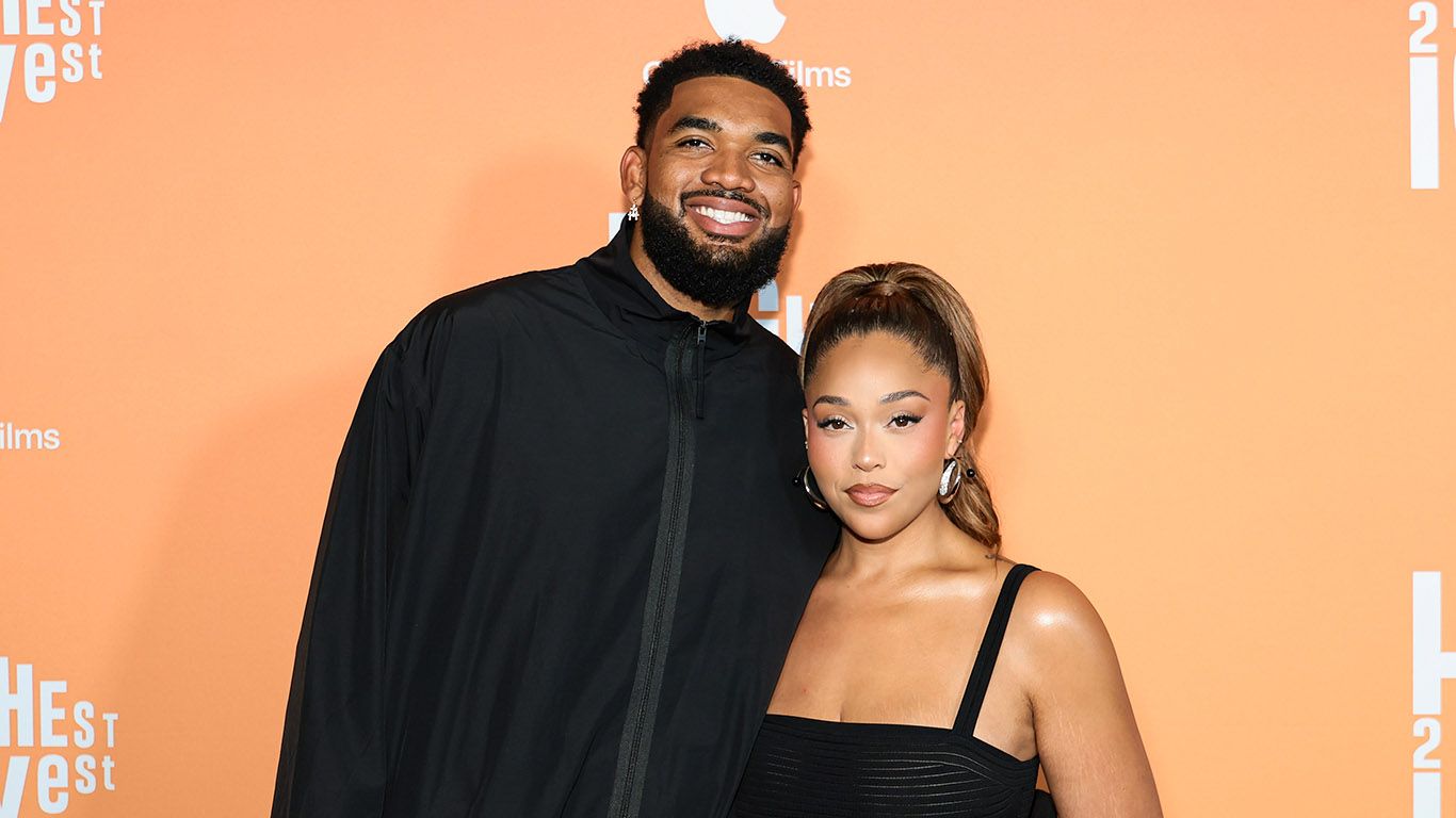Jordyn Woods on Knicks, Karl-Anthony Towns, and NBA Finals