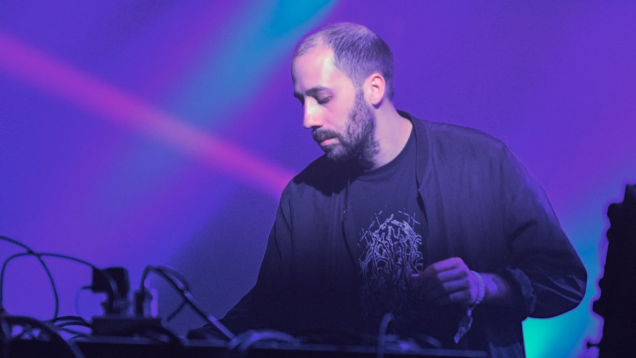 Gold Panda Announces New Album 'Ton Up'