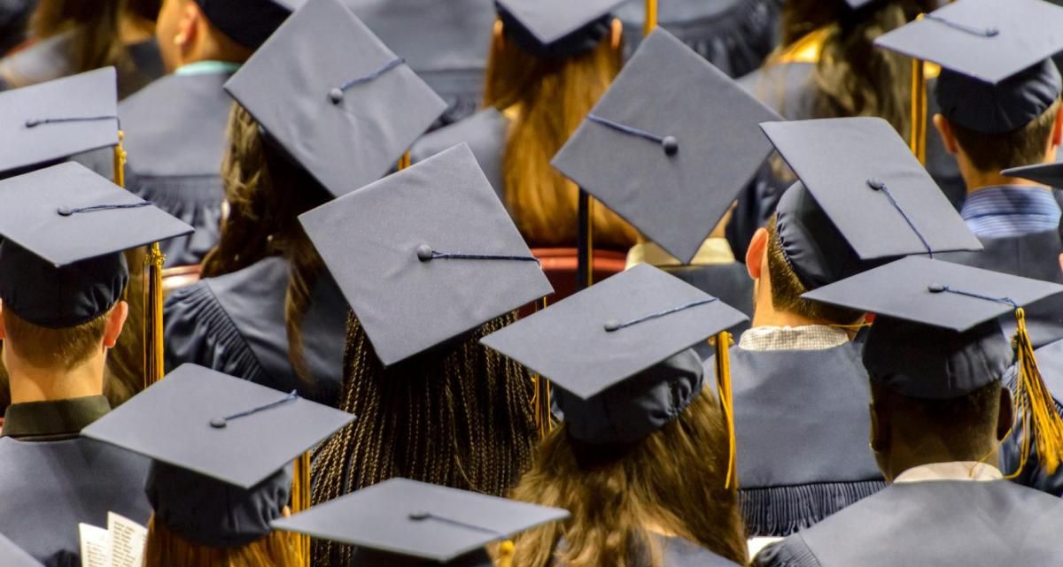 Graduates Push Back Against AI in Commencement Speeches