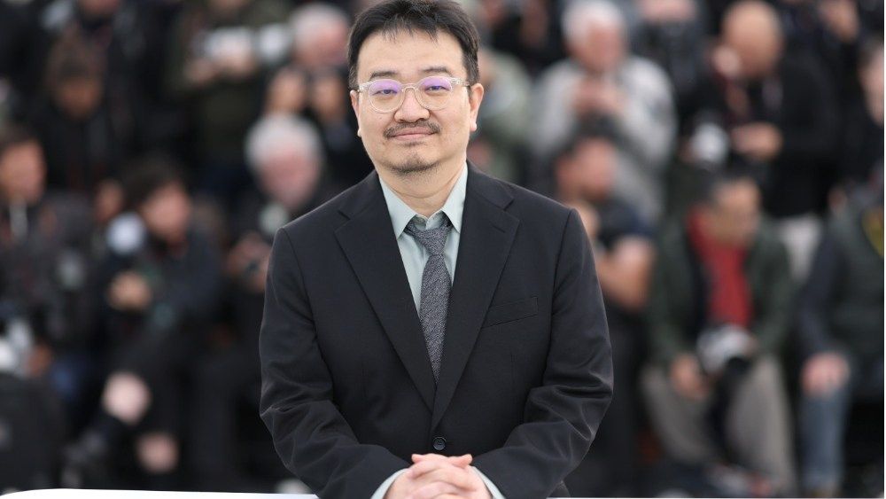 Yeon Sang-ho Explores AI and Zombies in 'Colony'